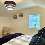 بيت للعطل 1800's Cosy In Dungarvan *
