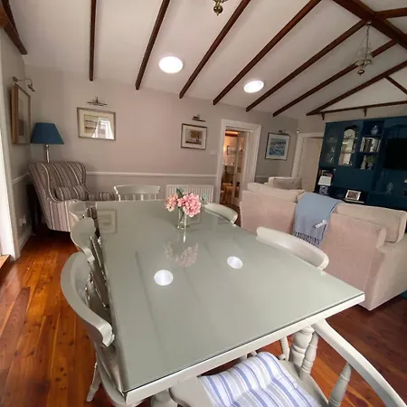 Casa de Férias 1800's Cosy In Dungarvan